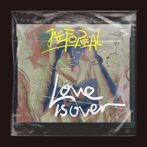 Japan女学生惩罚打光屁屁
